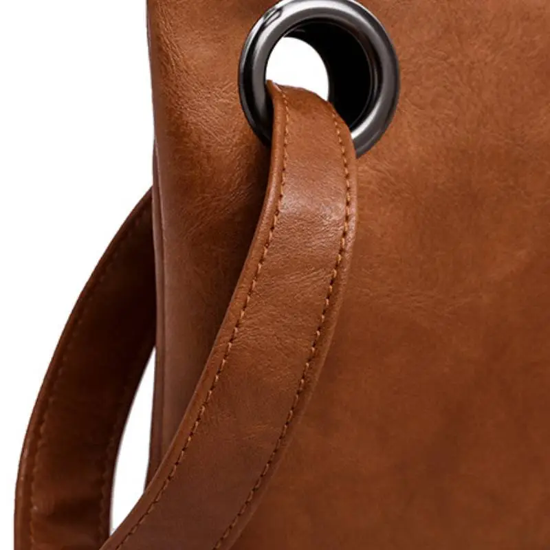 Basics Plain Clutch-3