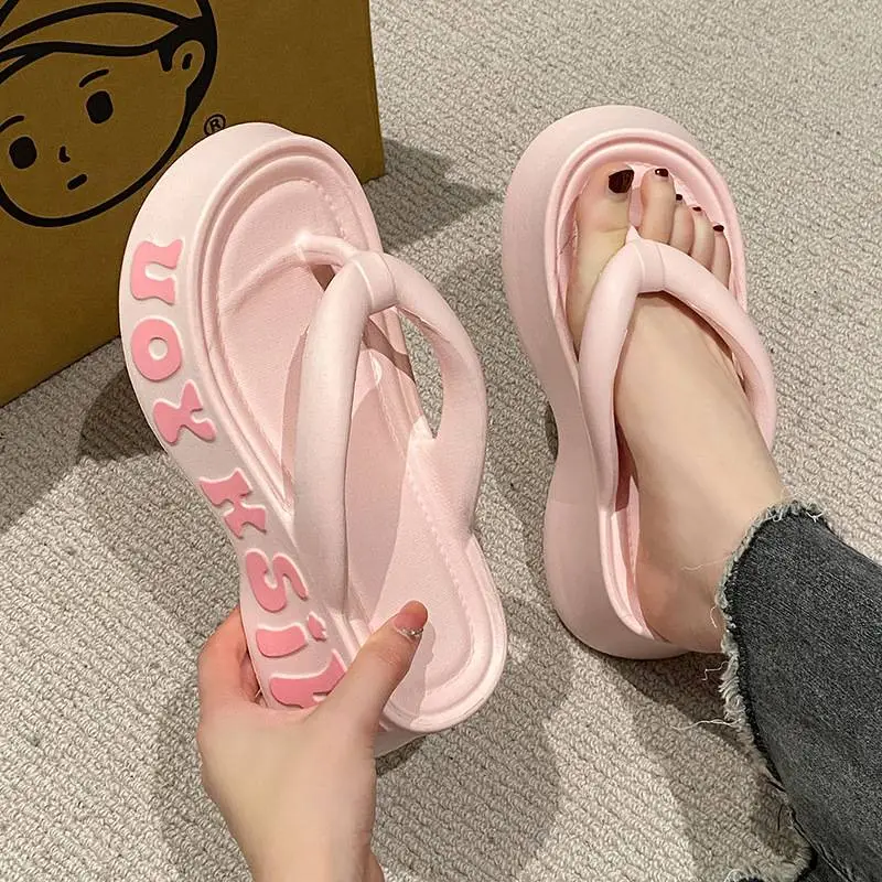 Fashionable Basics Flip Flops-4