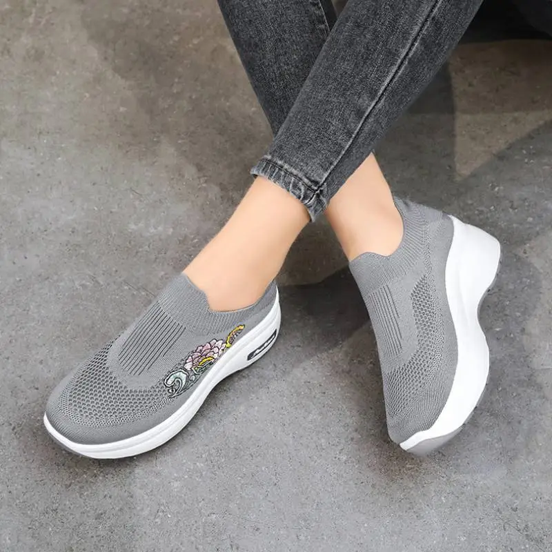 Casual Lightweight Platform Shoes-2