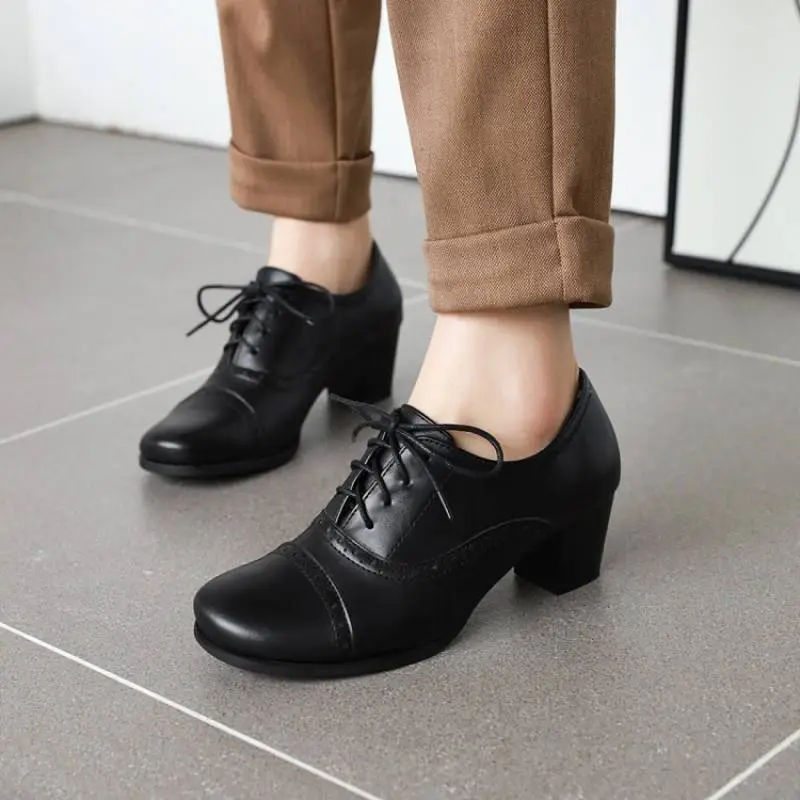 Elegant Simple Dress Shoes-1