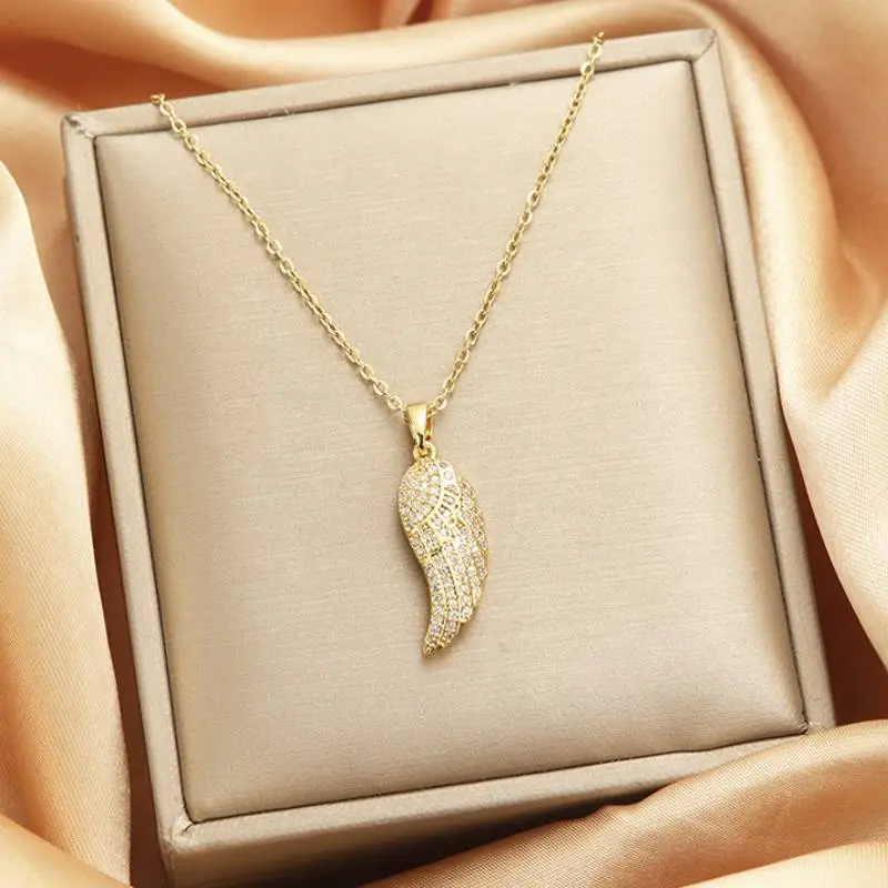 Funky Simple Necklace Women-1