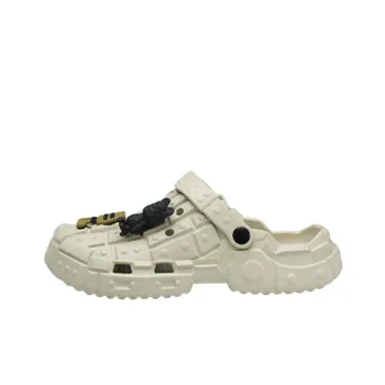 Casual Fashionable Clogs