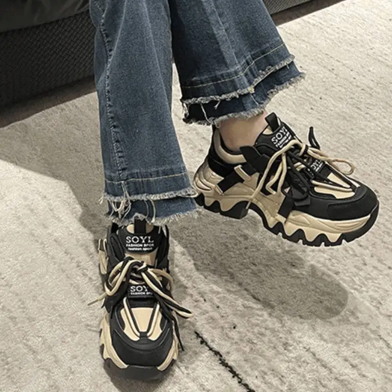 Fashionable Sporty Chunky Sneakers-2