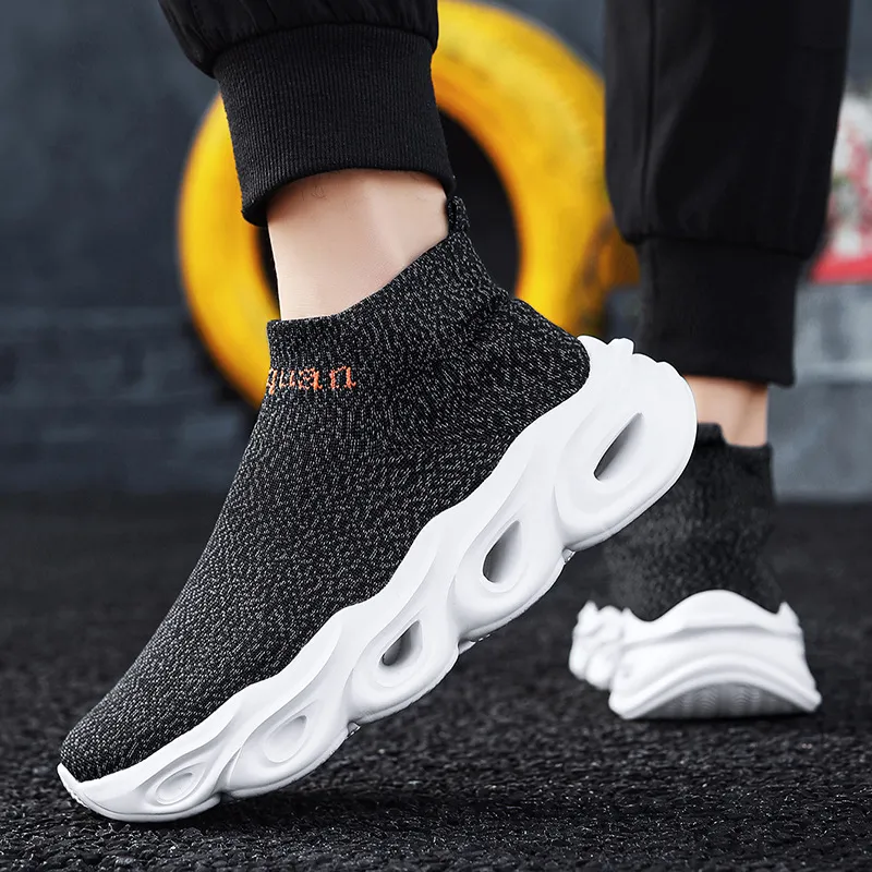 Simple Lightweight Slip On Shoes-11