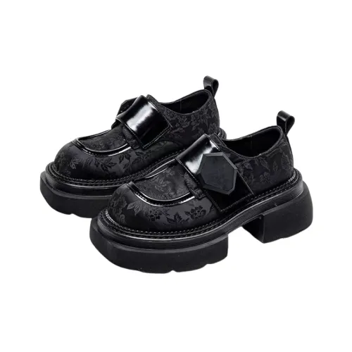 Sperry White Tennis Shoes