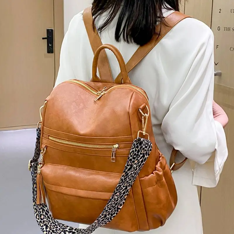 Retro Simple Backpack-4