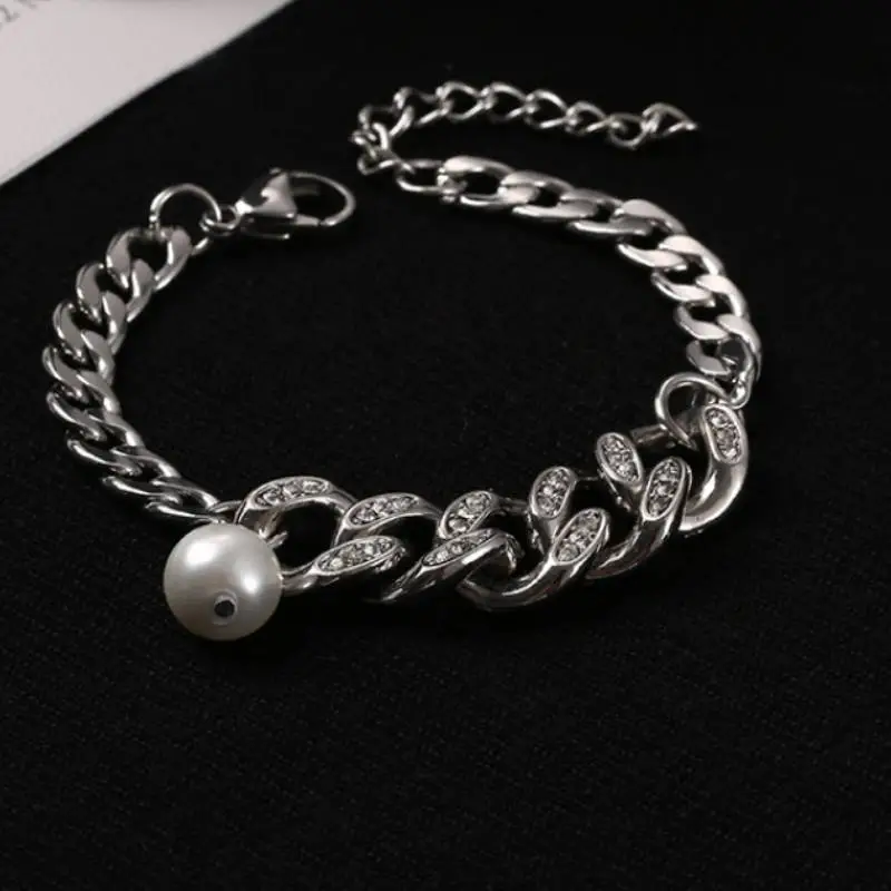Simple Basics Bracelet-1