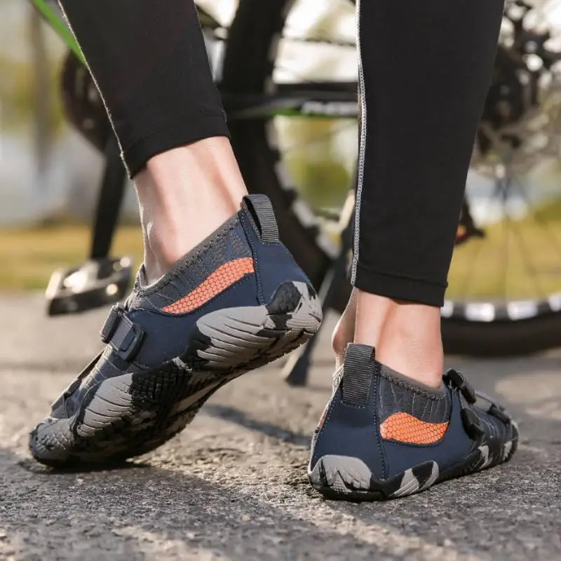 Sporty Breathable Cycling Shoes-7