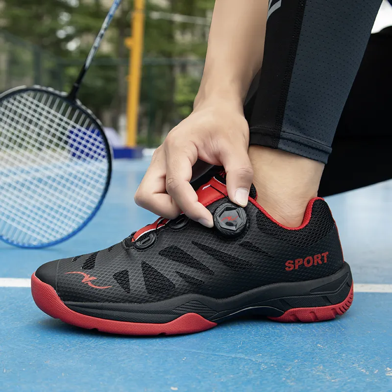 Sporty Simple Badminton Shoes-10