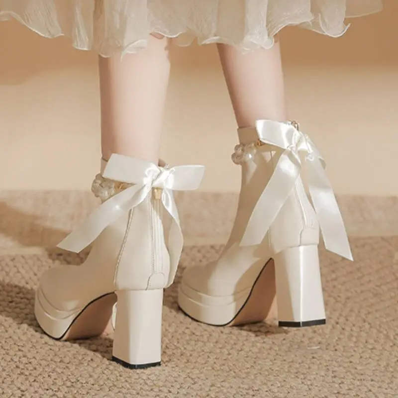 Fashionable Pearls High Heels-2