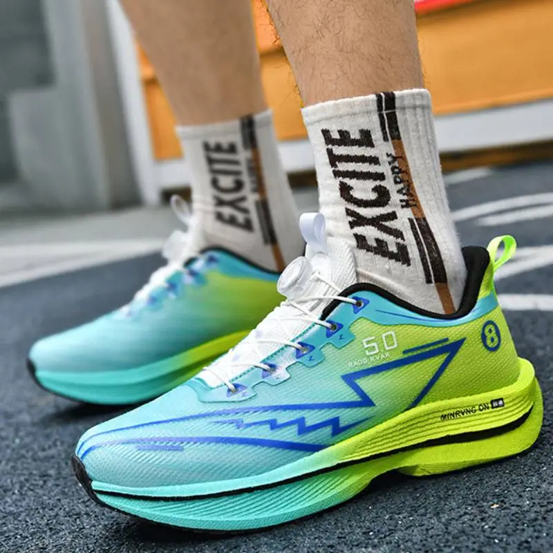 Simple Breathable Running Shoes-7
