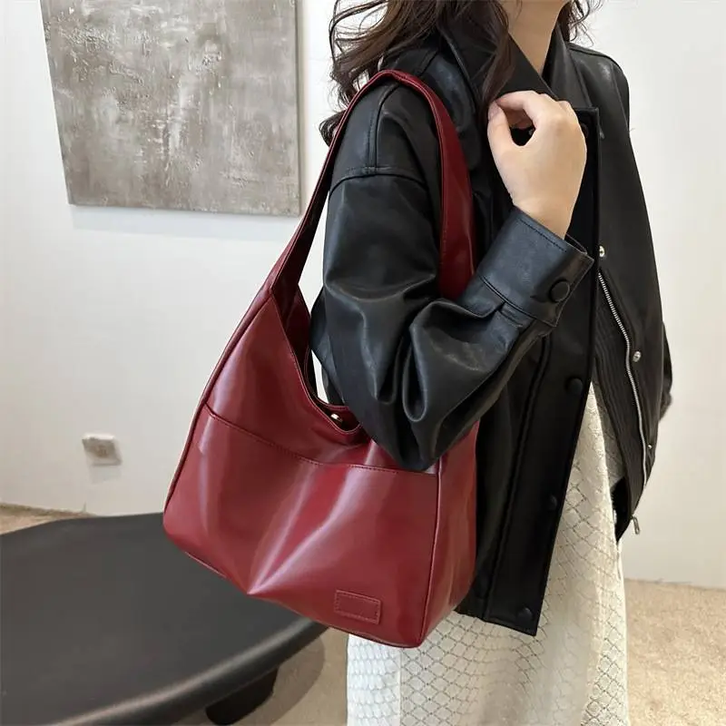 Fashionable Casual Shoulder Bag-5
