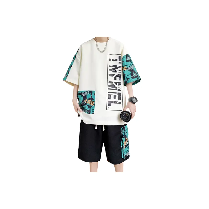T-shirt con stampa frontale