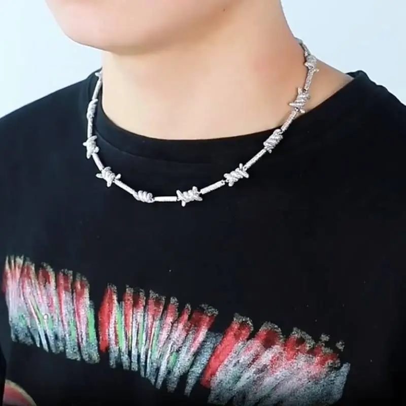 Waterproof Color Retaining Thorn Necklace-1