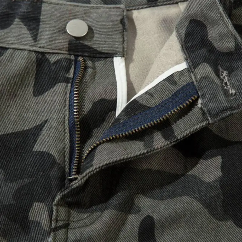Funky Retro Cotton Cargo Shorts-2