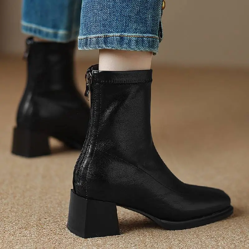 Casual Fashionable Plain Ankle Boots-2