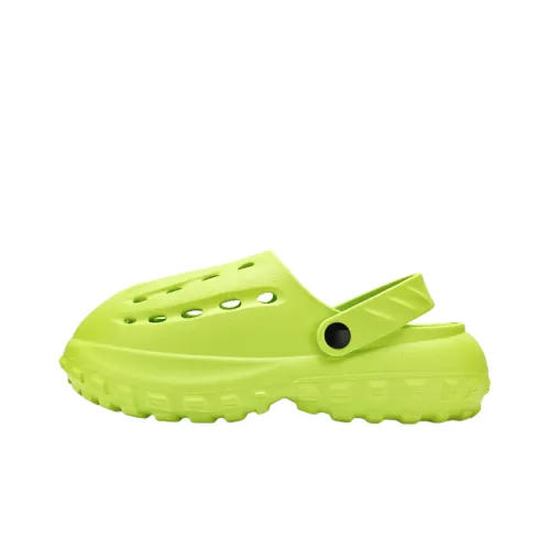 Street Simple Clogs