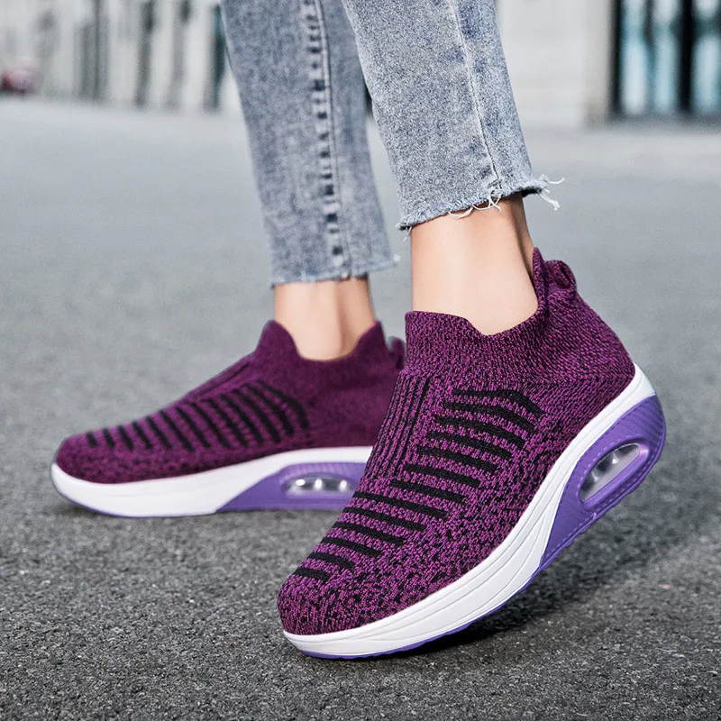 Sporty Breathable Slip On Shoes-2