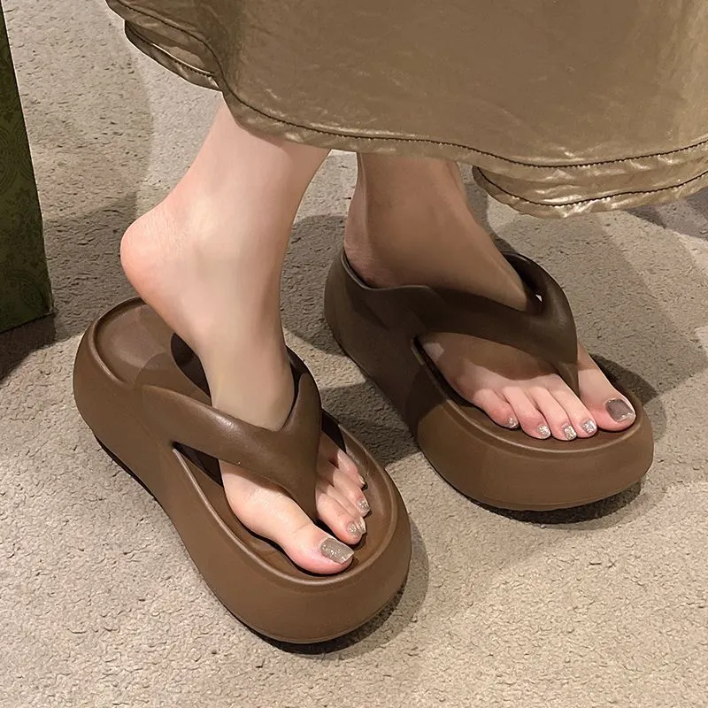 Basics Fashionable Flip Flops-4
