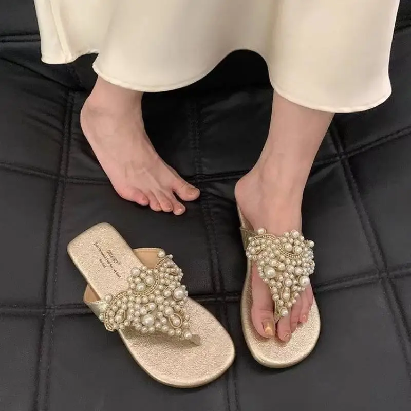 Fashionable Casual Beach Sandals-1