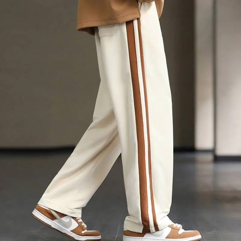 Loose Sporty Blended Synthetic Fabrics Casual Pants-1