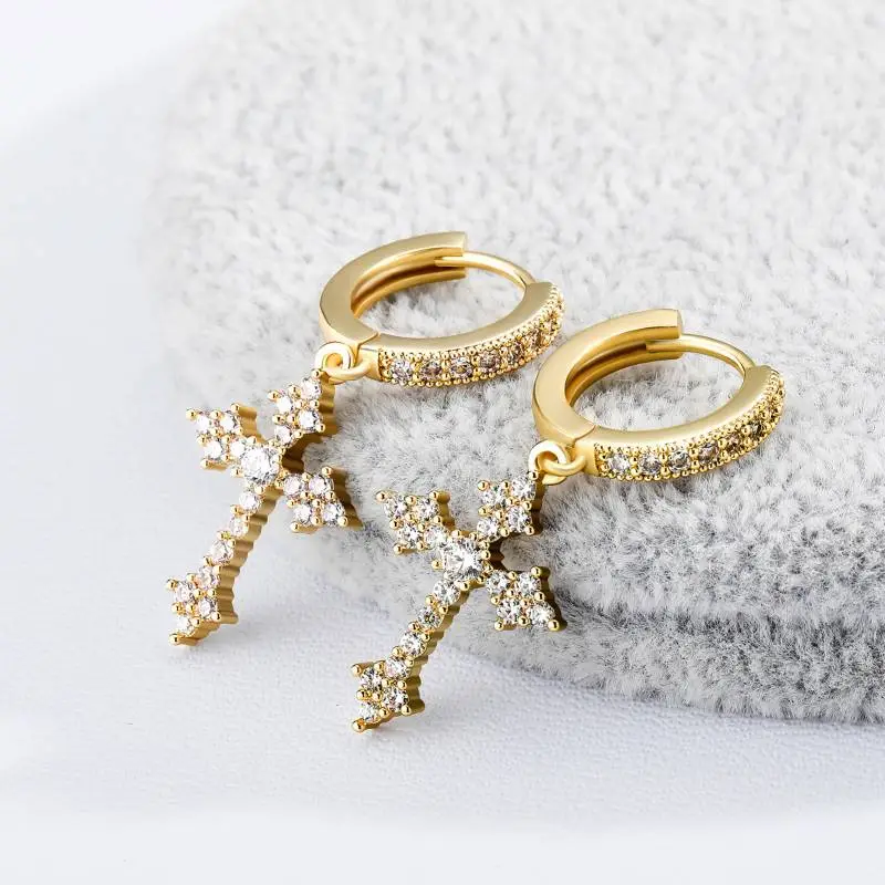 Fashionable Simple Earring-2