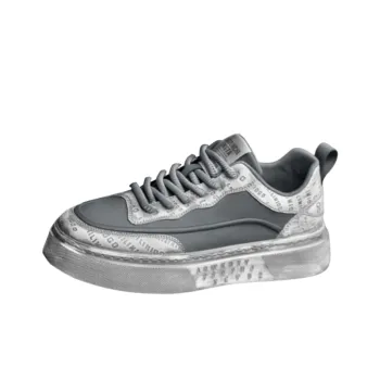 Retro Distress Stylish Skateboarding Shoes