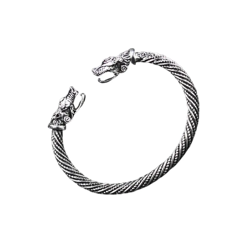 Retro Fashionable Bracelet-0