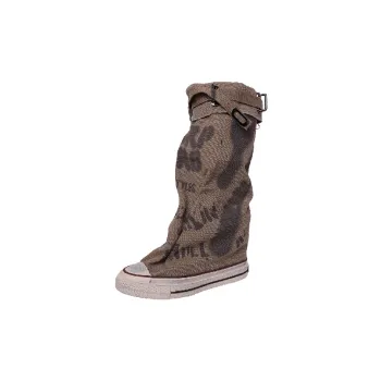 Retro Distress Mid Calf Boots