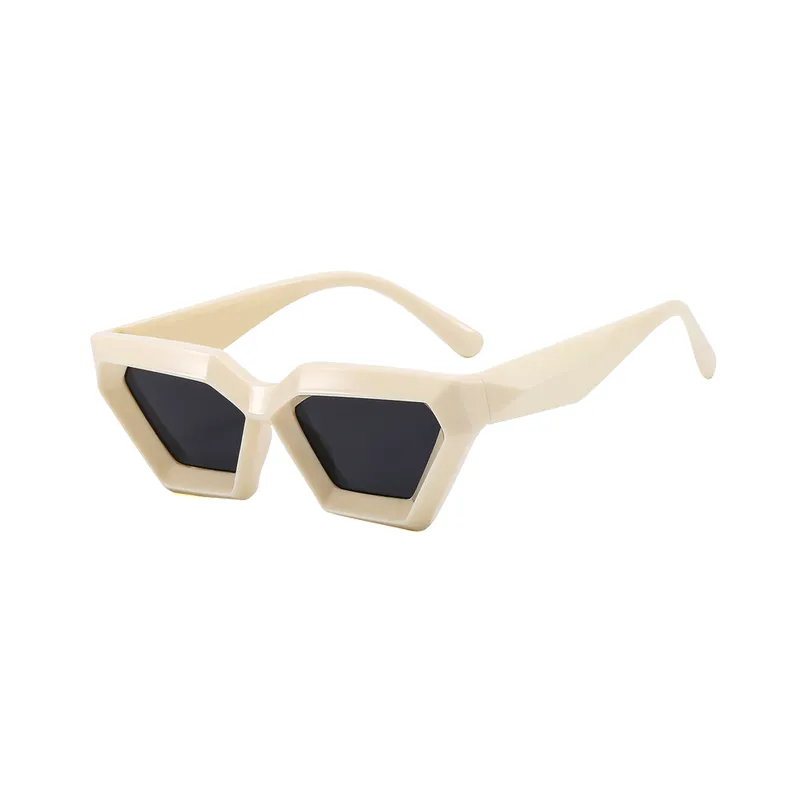 Fashionable Punk Sunglasses-4