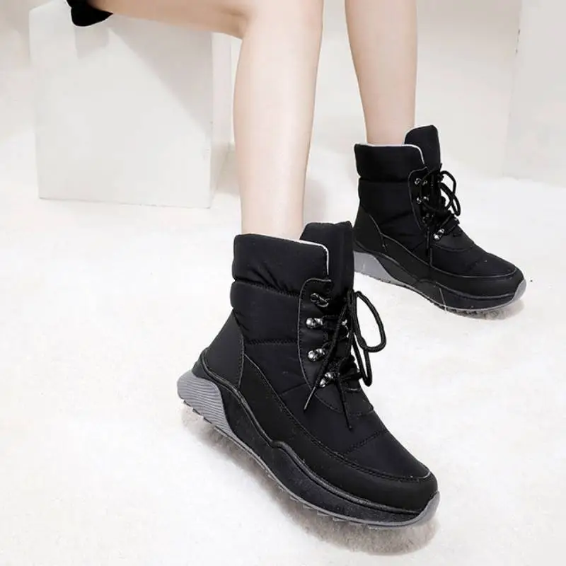 Fashionable Simple Outdoor Boots-1