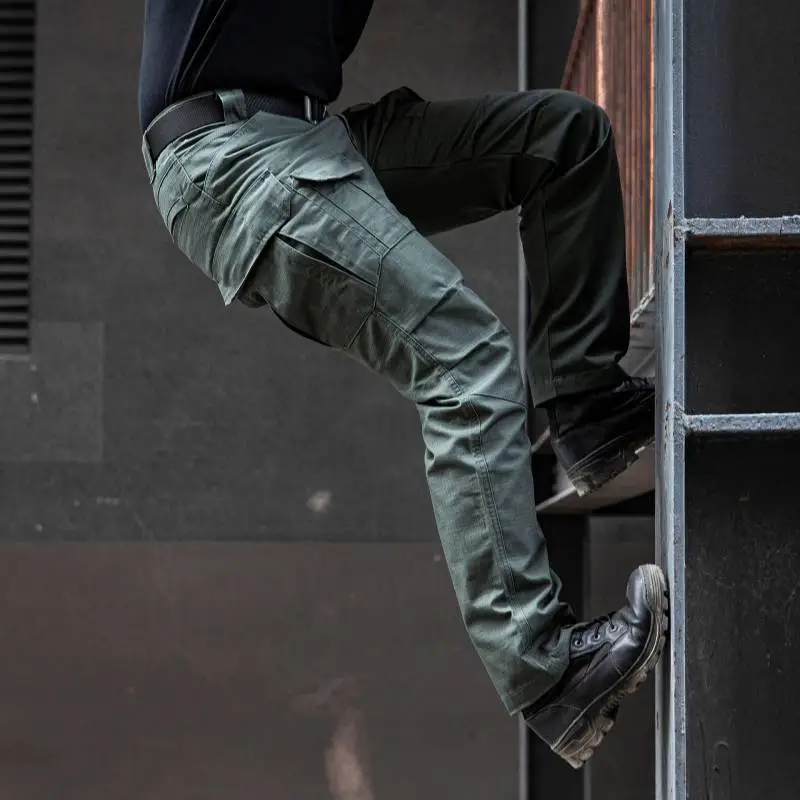 Simple Funky Cotton Polyester Blend Cargo Pants-1