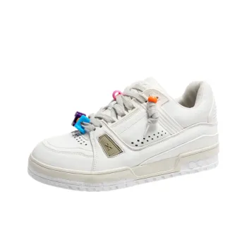 Niche Casual Shoes