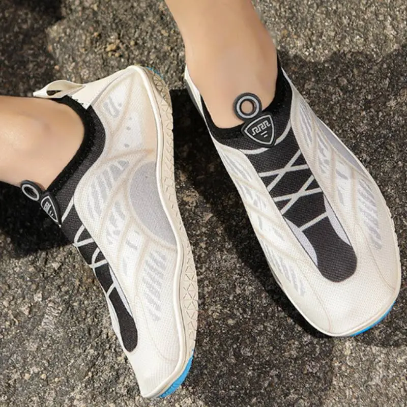 Casual Lightweight River Trekking Shoes-5