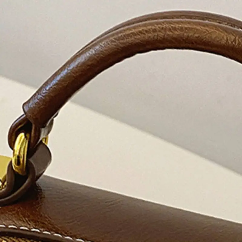 Funky Contrast Color Crossbody Bag-2