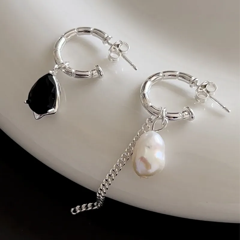 Fashionable Pearls Water Drop Earring-3