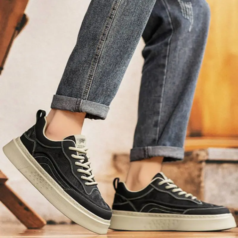 Fashionable Sports Lifestyle Shoes-2