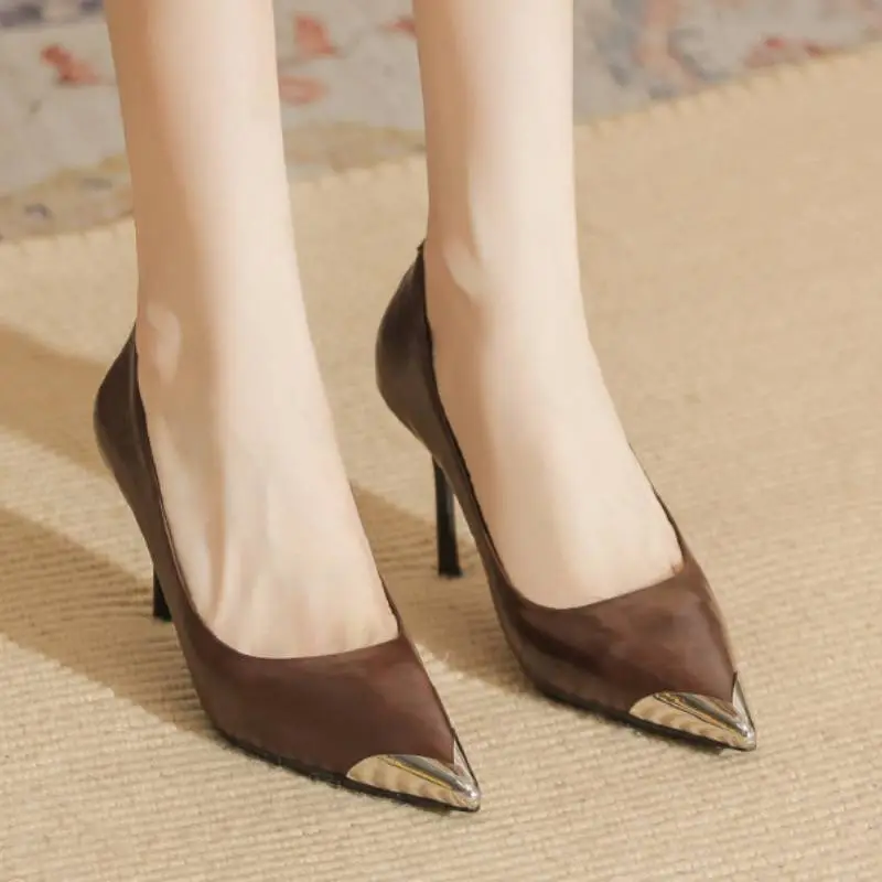 Retro Simple High Heels-1