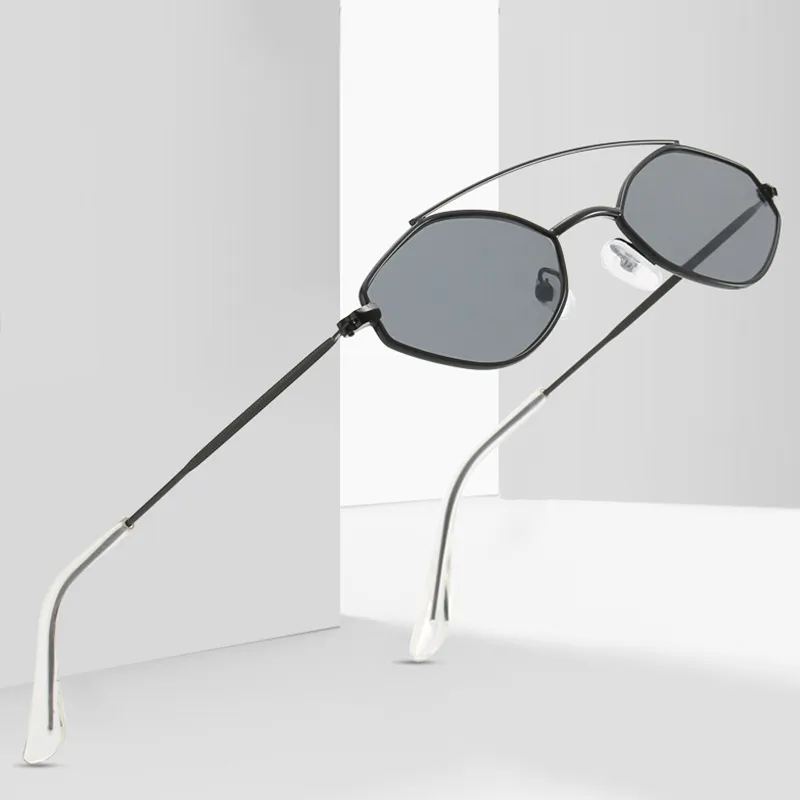 Trendy Retro Sunglasses-5