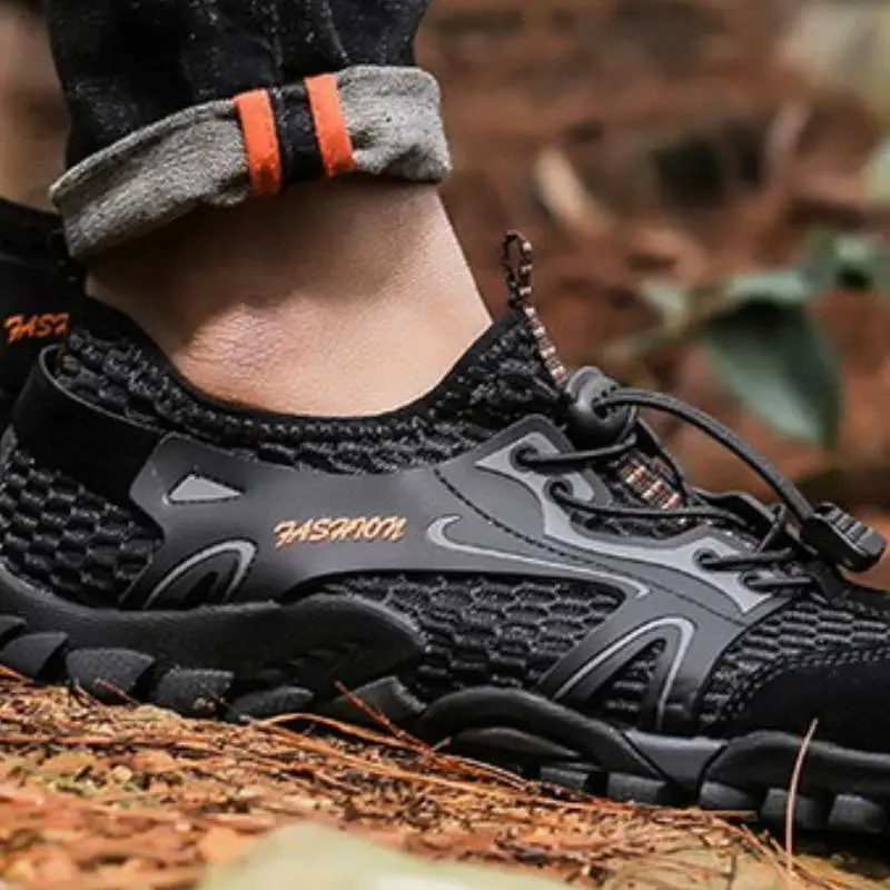 Basics Sporty Hiking Shoes-2