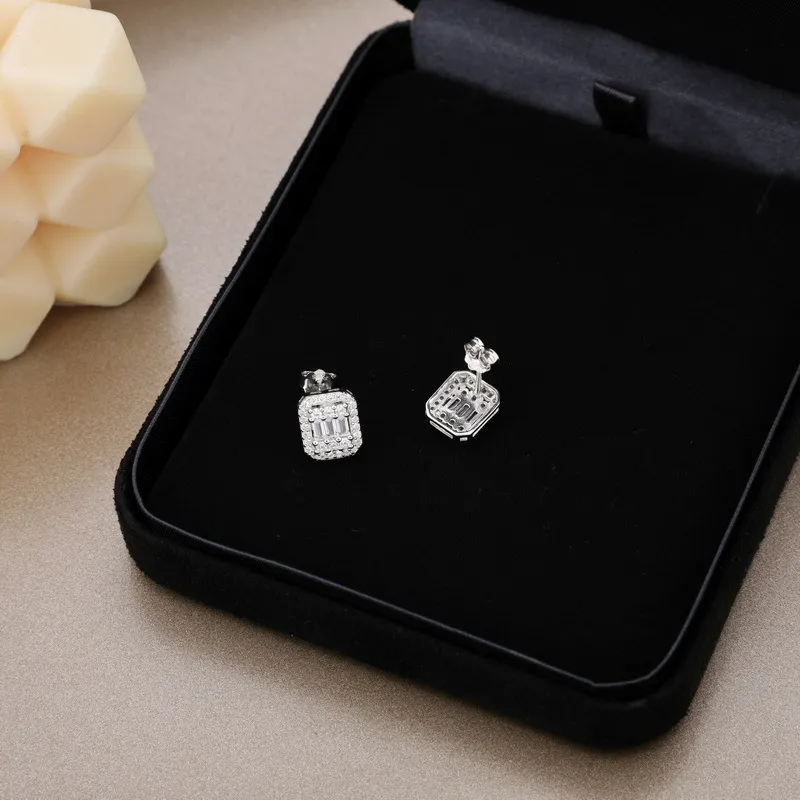 Fashionable Simple Ear Stud Women-3