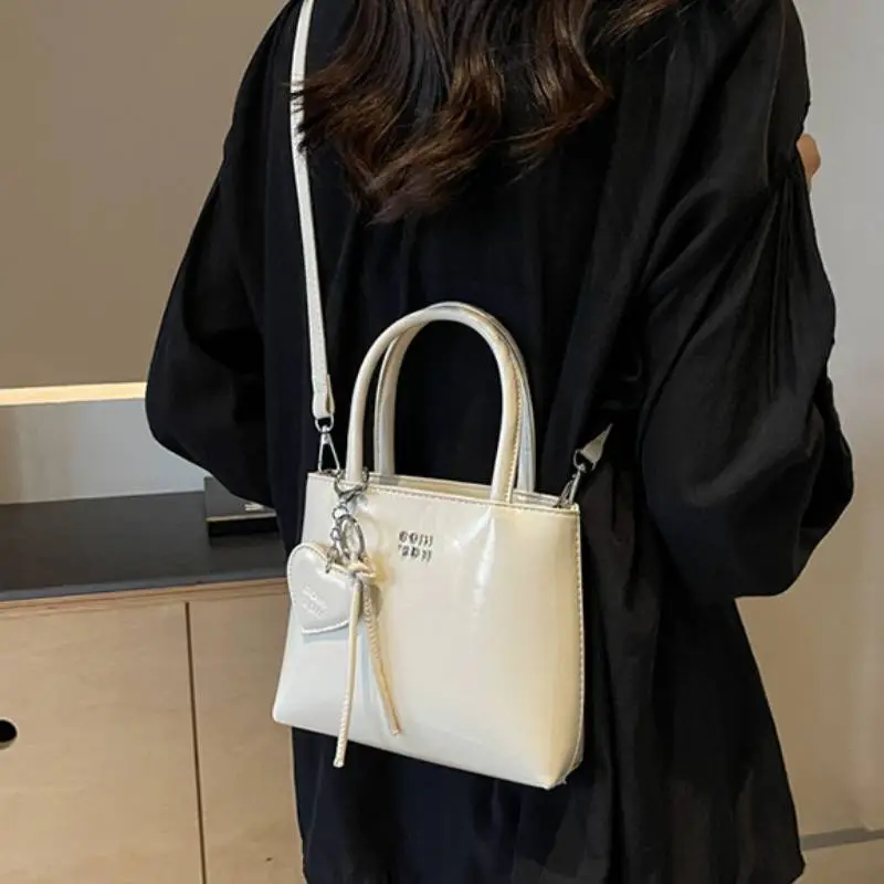 Fashionable Simple Crossbody Bag-2