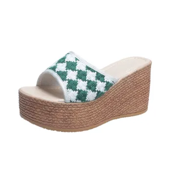 Casual Fashionable Flip Flops