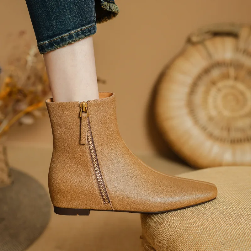 Simple Plain Chelsea Boot-1