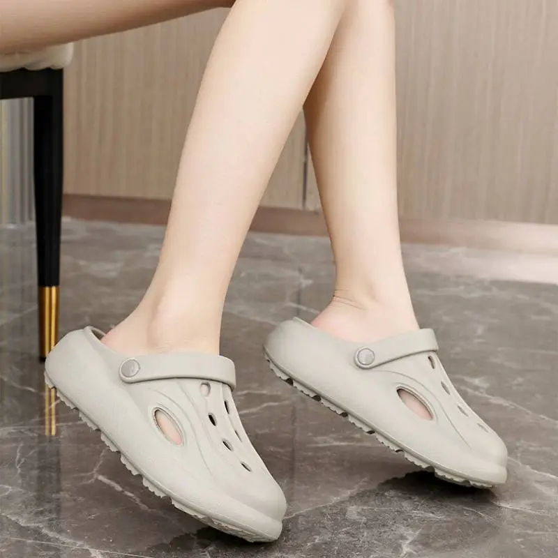 Casual Plain Clogs-4