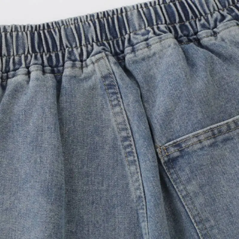 Trendy Ink Splashed Denim Shorts-2