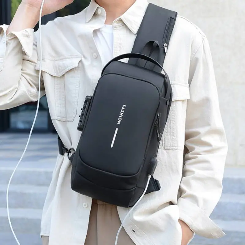 Sporty Plain Crossbody Bag-7