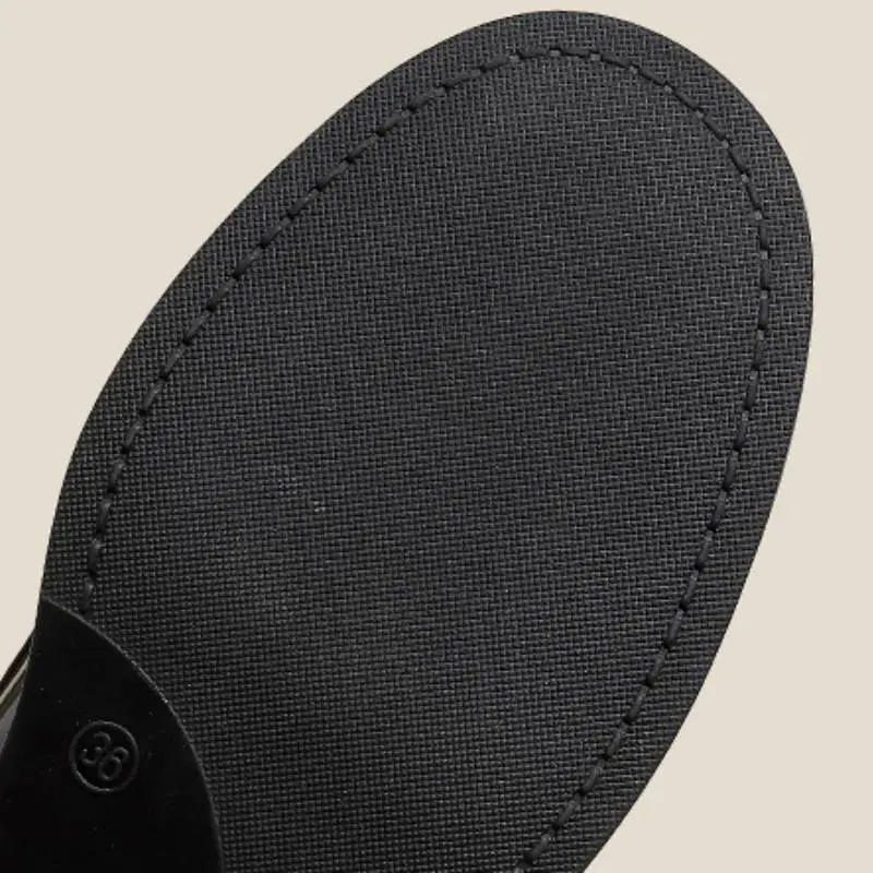 Simple Retro Loafer-3