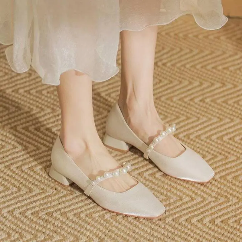 Retro Simple High Heels-1